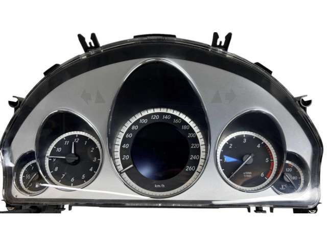 Přístrojová deska Mercedes-Benz E AMG W212 2012 a2129001614