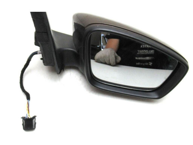 Зеркало электрическое Skoda Fabia Mk3 (NJ) 2015 - 2021 года
