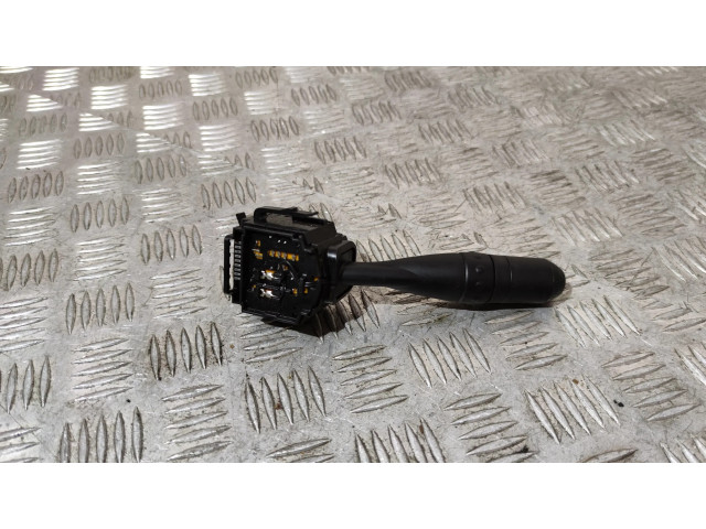 Включатель скорости стеклоочистителей 17E018 Mitsubishi Colt