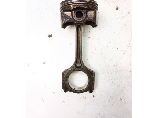  Поршень с шатуном  G4LA  KIA Rio  