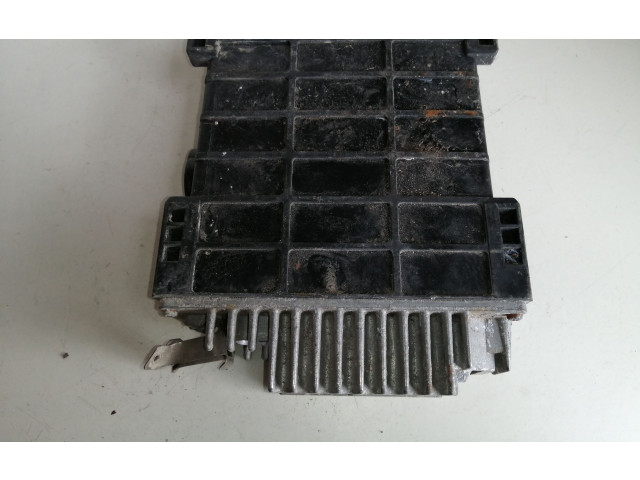 Блок управления двигателя 0280800282   Mercedes-Benz 190 W201