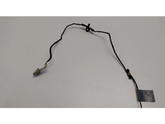 Фонарь освещения рукоятки задней двери (наружный)