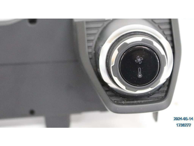 Блок управления кондиционера воздуха / климата/ печки (в салоне) 8890669966 Lynk & co 01