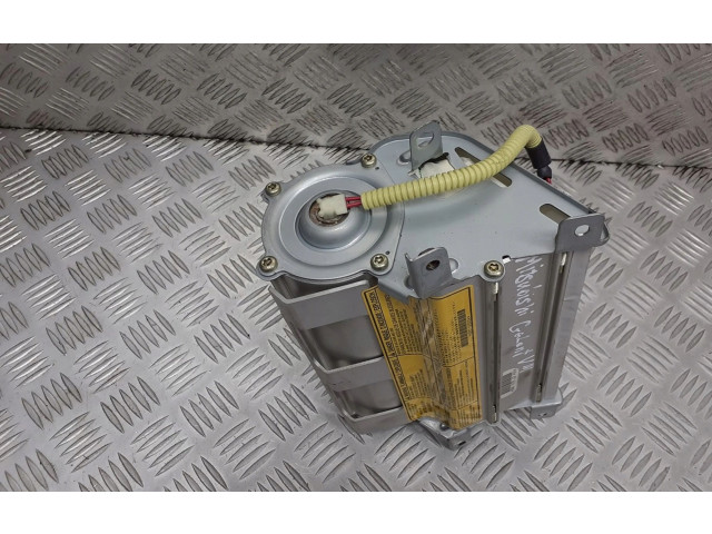 Подушка безопасности водителя Mitsubishi Galant