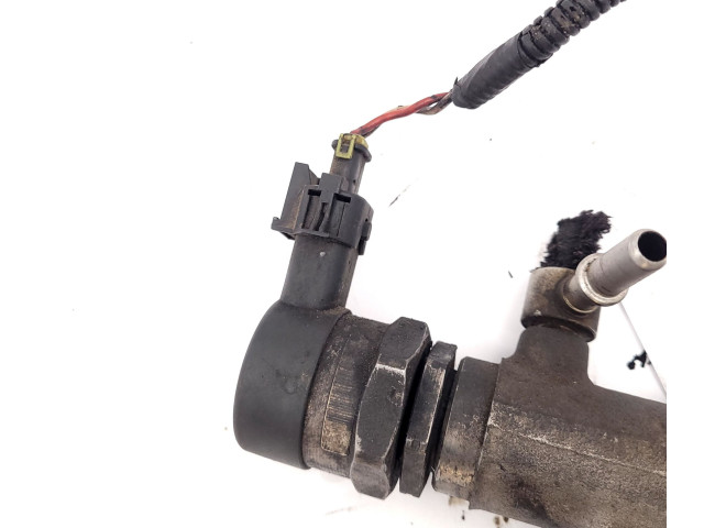 Форсунка 0445214111, 314002A410 KIA Rio D4FA