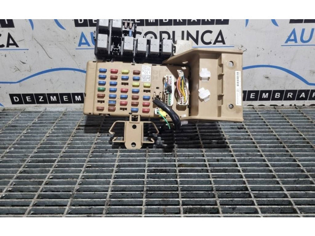 Блок предохранителей  82201FG000, 109944   Subaru Forester SH    