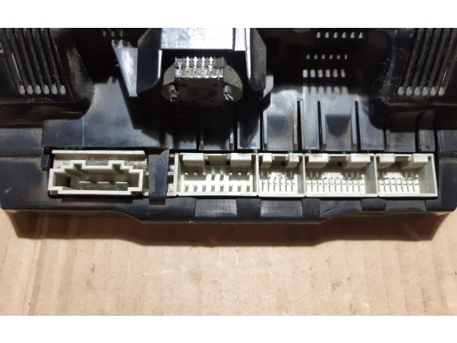 Блок управления климат-контролем    Audi A6 S6 C6 4F