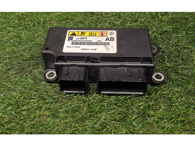 Блок подушек безопасности 13589374 Opel Meriva B