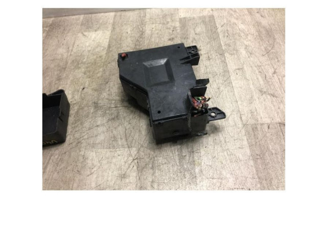   Pojistková skříňka    Volvo S40, V40 2003