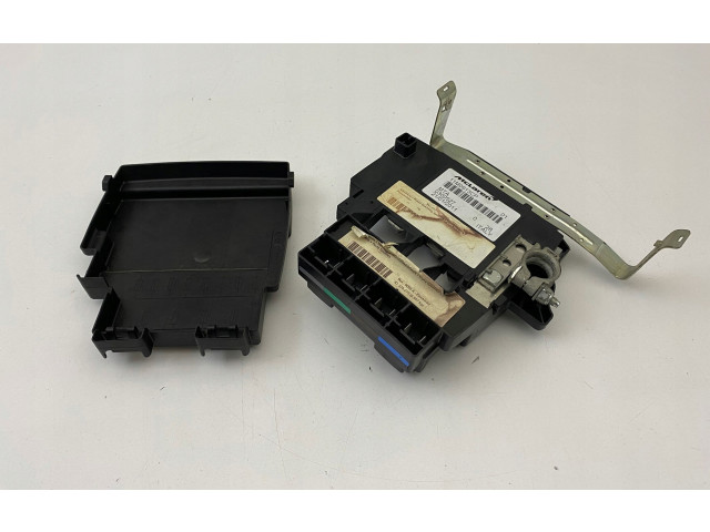   Pojistková skříňka 11M0913CP   McLaren MP4 12c 2011