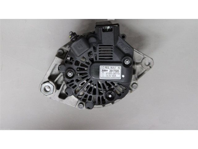 Генератор 373002B710   KIA Ceed      