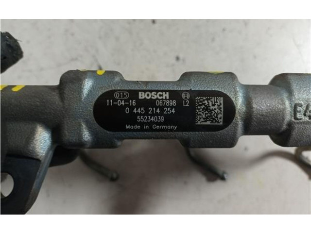 Топливная рампа 0445214254   Fiat Freemont  