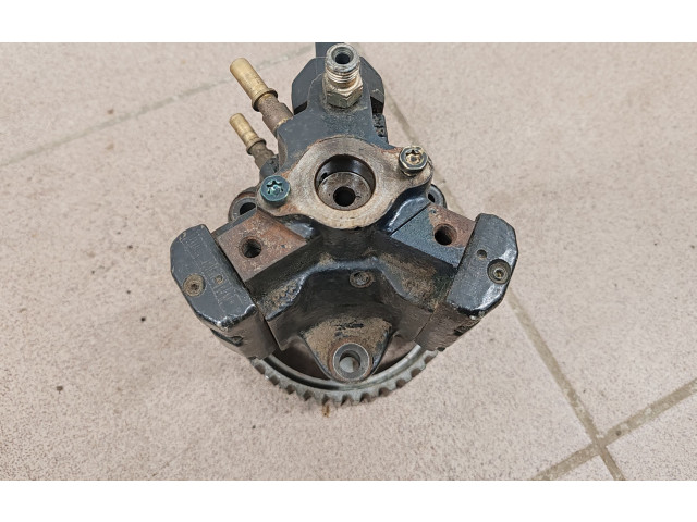 Топливный насос