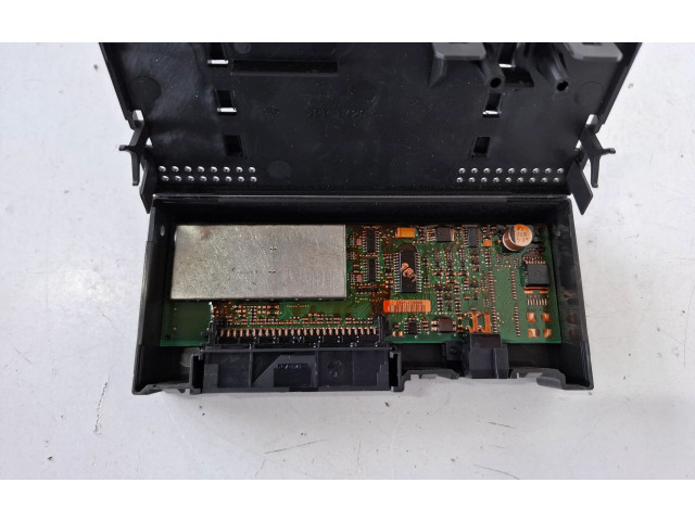 Блок управления 8637713, 6768543   Volvo XC90