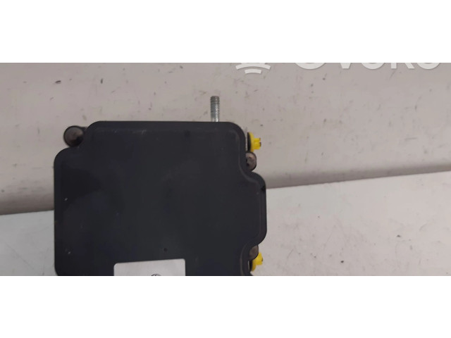 Jednotka ABS A0004313900 Mercedes-Benz GLA W156 2015