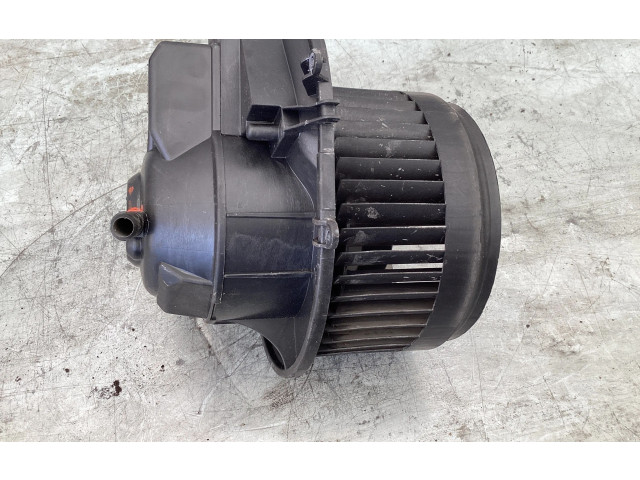 Вентилятор печки    LHD28417, LHD86577   Volvo V70