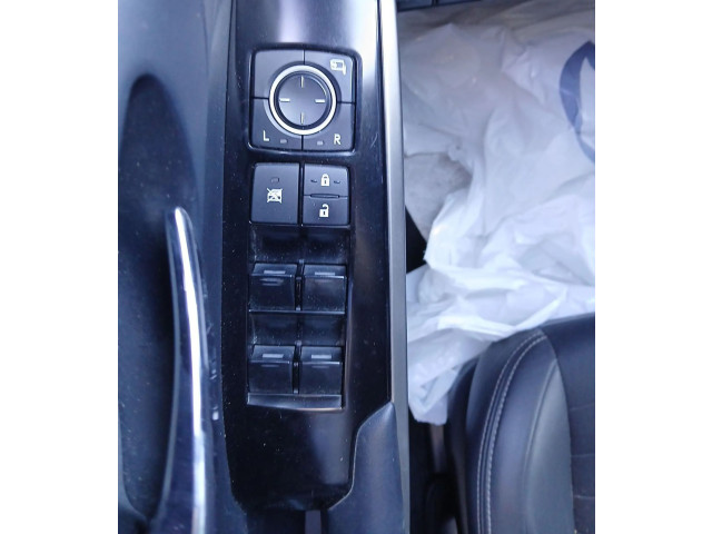 Зеркало электрическое        Lexus IS-F   -  года   