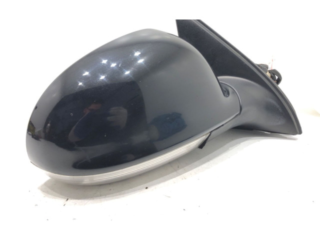 Зеркало электрическое Volkswagen Jetta V 2005 - 2010 года