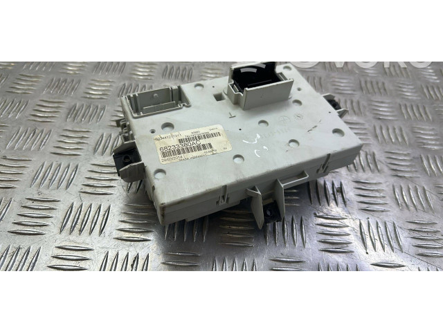 Блок предохранителей 68233380AC   Jeep Cherokee    