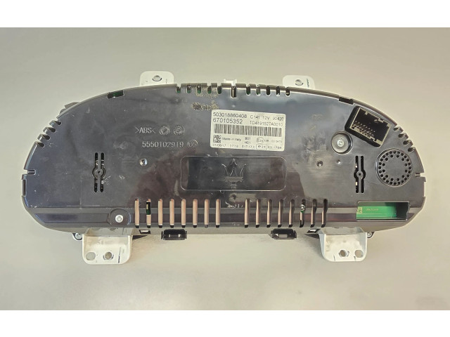 Přístrojová deska Maserati Levante 2018 5550102919