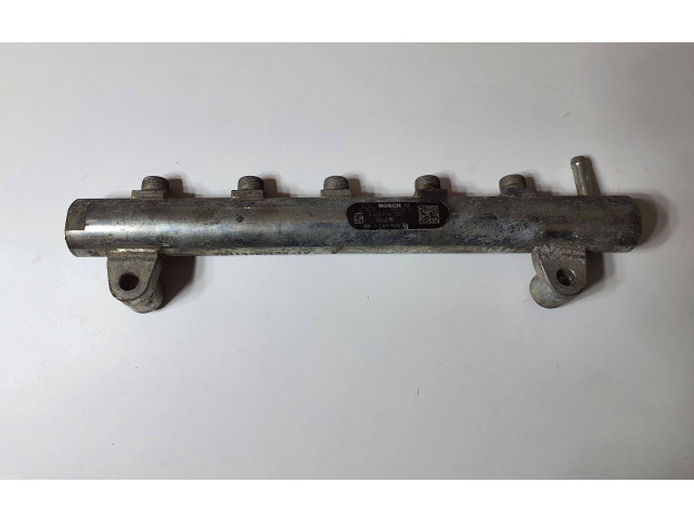 Топливная рампа 96440398, 005733L2   Chevrolet Captiva  