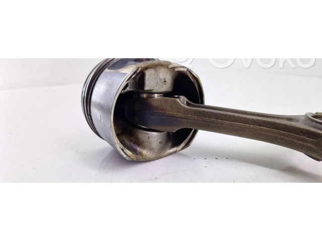  Поршень с шатуном N47C20A N47C20A, N47  Mini Cooper Countryman R60  