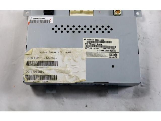 Дисплей    05064993AG   Fiat Freemont