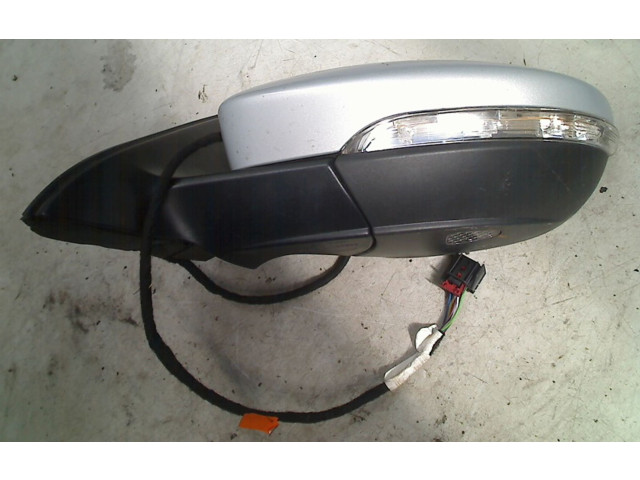 Зеркало электрическое Volkswagen Jetta VI 2011 - 2018 года