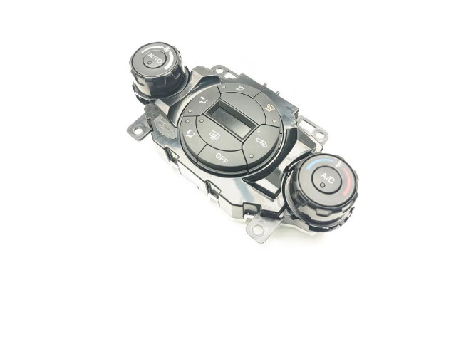 Блок управления климат-контролем 6A6T-18C612 Ford Ecosport