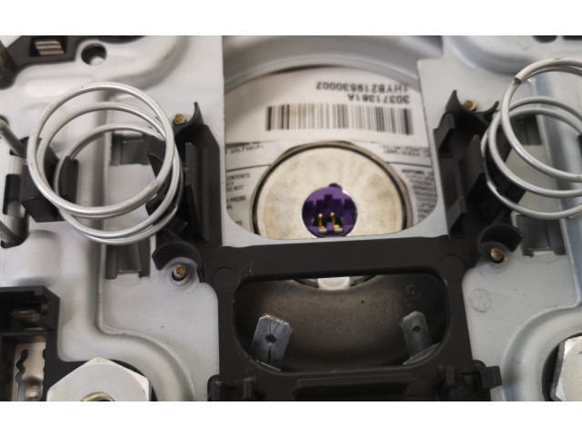 Подушка безопасности водителя 1K0880201AC Volkswagen Jetta V