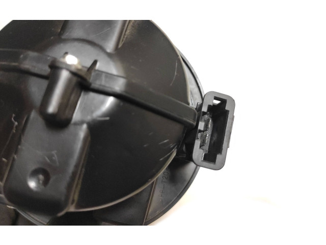 Вентилятор печки    87433276   Volvo V70