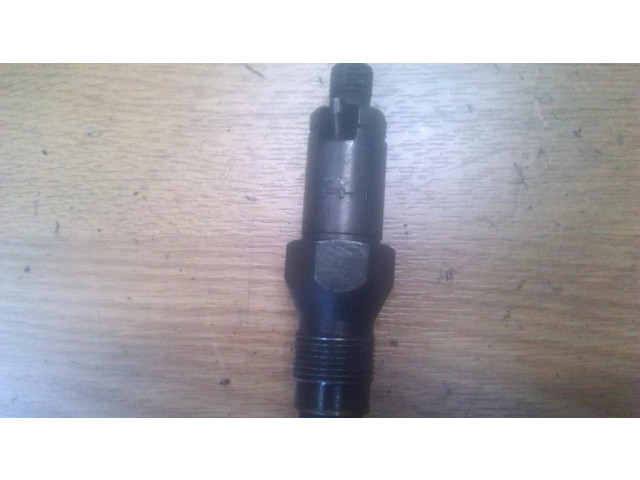 Vstřikovač lcr6736001 Citroen Berlingo pro naftový motor 1.9
