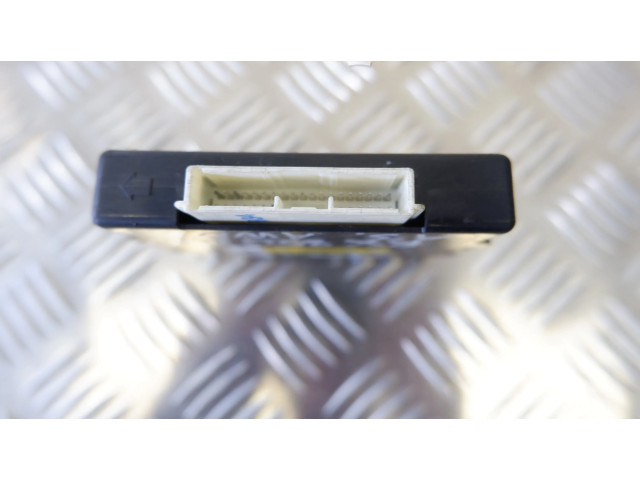 Блок управления редуктора коробки передач (раздатки) 8963048010, 8963048010 Lexus RX III