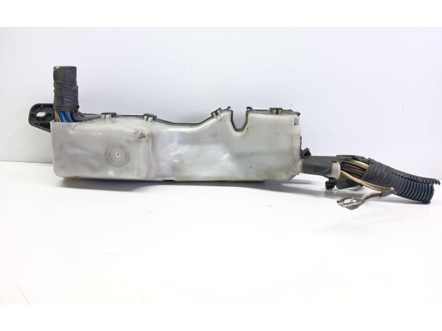 Блок предохранителей  5136YA1   Toyota Corolla Verso AR10    