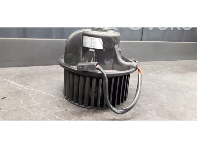 Вентилятор печки    357819021   Volkswagen PASSAT B4