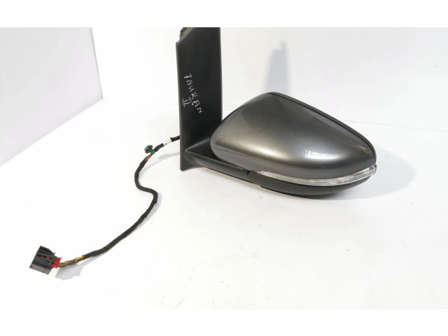 Зеркало электрическое Volkswagen Touran II 2010 - 2016 года