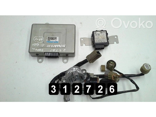 Блок управления двигателя MD358169 Mitsubishi L400, Space Gear