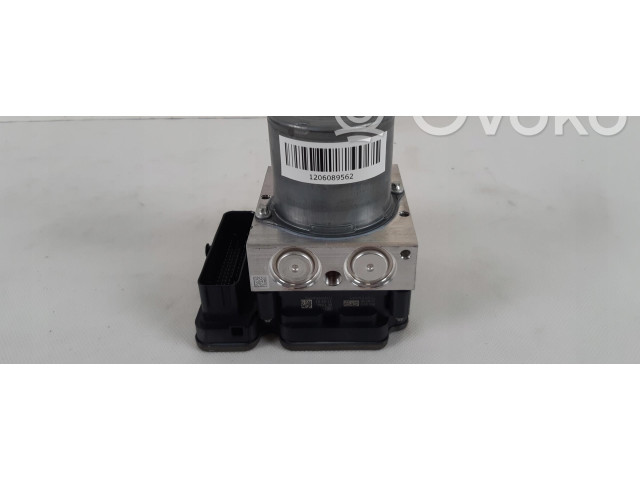 Блок АБС 32281471 Volvo XC40 - года