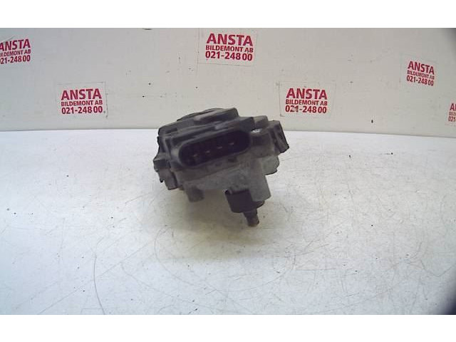 Моторчик дворников     Saab 9-5