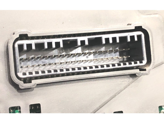 Přístrojová deska Hyundai i40 2011 94001-3Z400