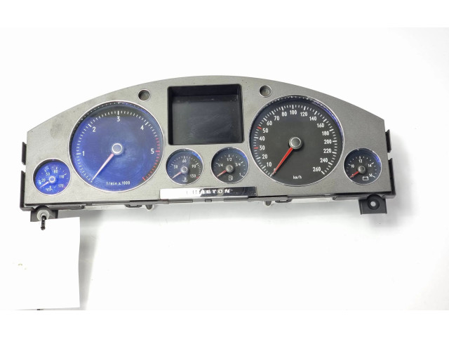 Панель приборов 3D0920882F Volkswagen Phaeton