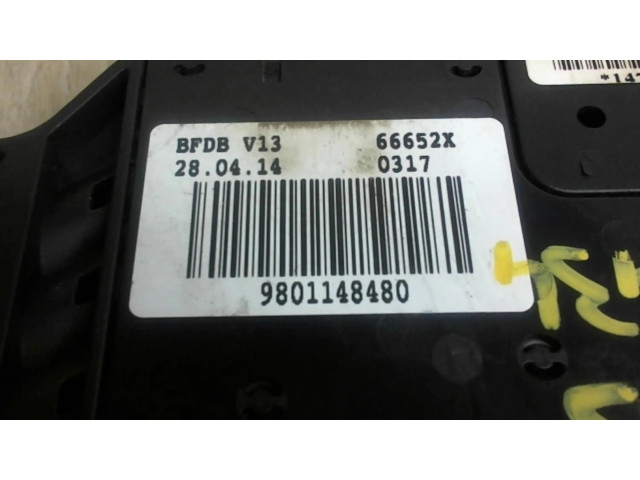 Блок предохранителей  0000654588   Citroen DS3    