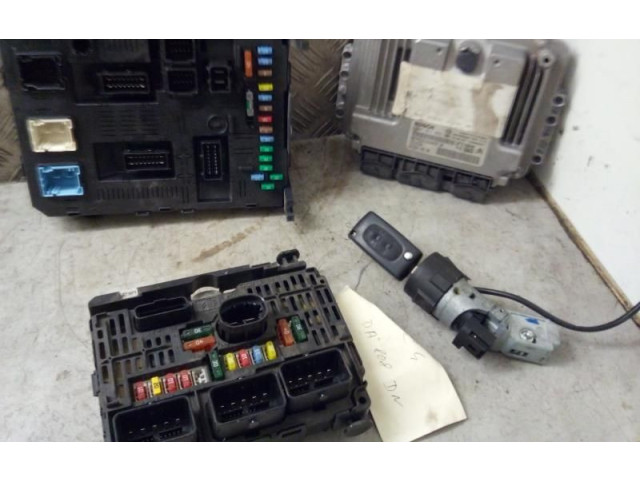 Комплект блоков управления Citroen C4 I