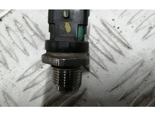 Топливная рампа 0281006164 Fiat 500X