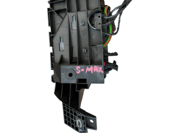 Блок предохранителей k2gt14d068ea   Ford S-MAX    