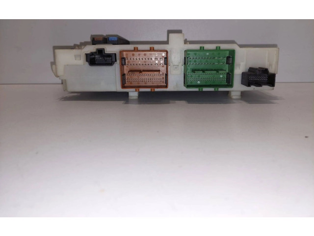 Блок предохранителей 30765624AE, 7G9T14C256FA Volvo V70