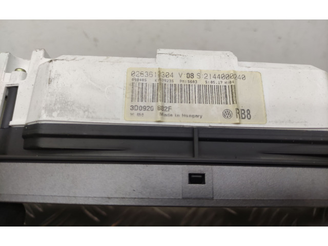 Панель приборов 3D0920882F   Volkswagen Phaeton       