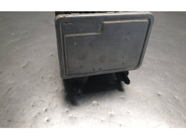 Блок АБС 7E0907379Q, 10091603703 Volkswagen Caddy 2015 - 2020 года