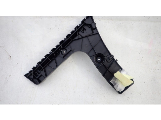 Задний держатель бампера