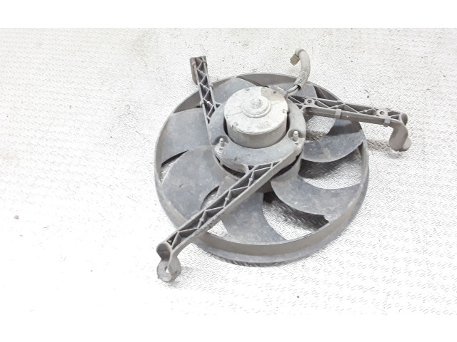 Вентилятор радиатора Mitsubishi Pajero